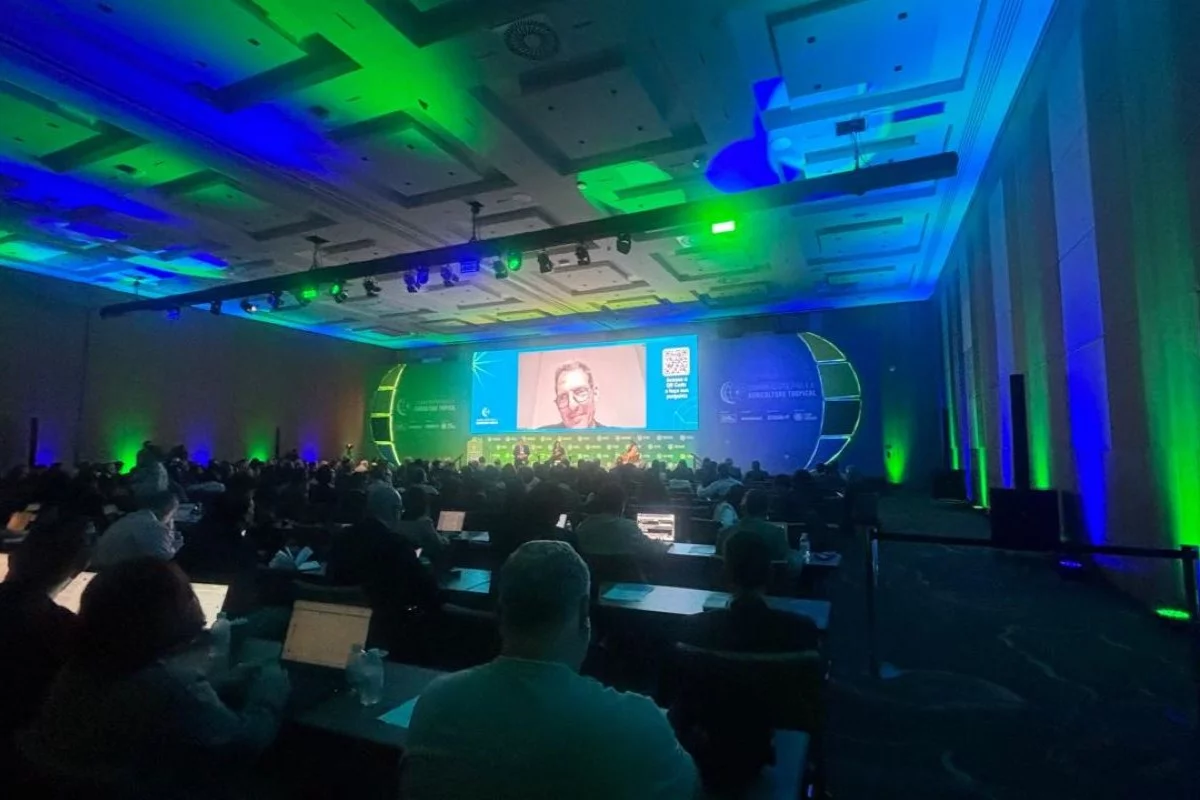 Pedro Miguel da Costa, embaixador do Brasil junto à União Europeia, participou por vídeo - Foto: Sabrina Nascimento