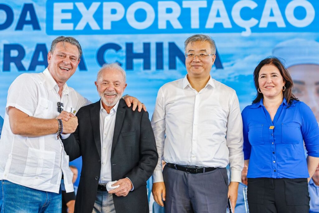 Lula e ministros com embaixador chinês
